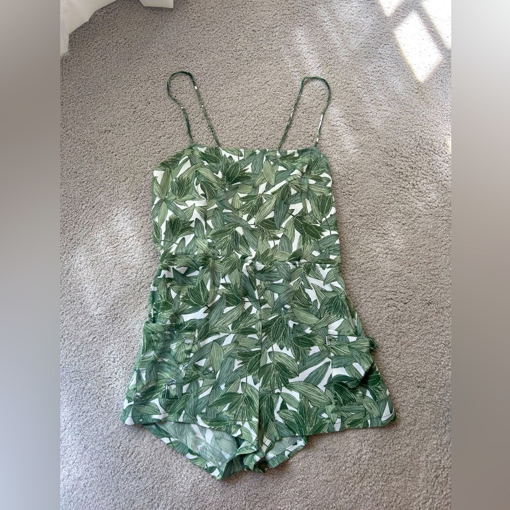 OBEY Tropique Tie Back Green Leaf Romper- Size 28